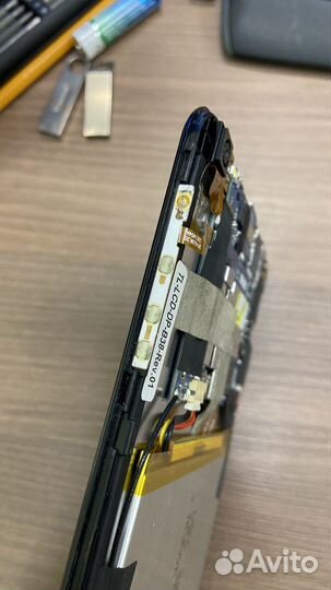 На запчасти Планшет Dexp ursus b38