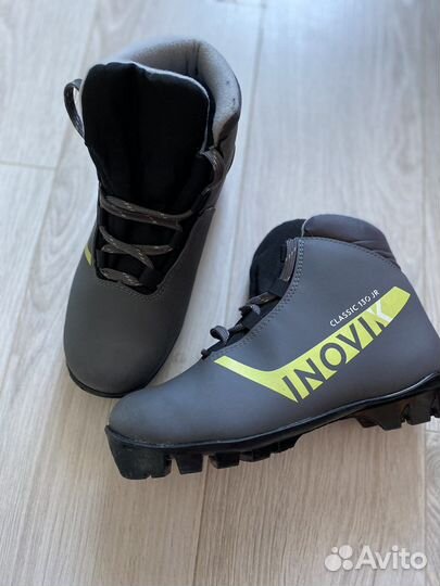 Лыжные ботинки