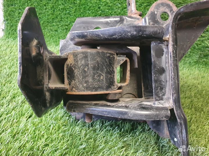 Подушка двигателя опора двс Lifan X50 LF479Q2-B