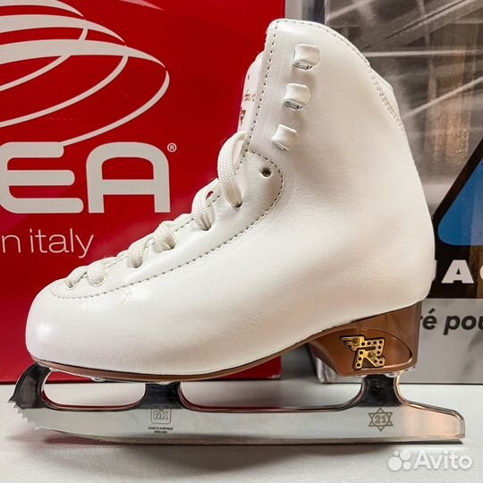 Коньки фигурные risport antares