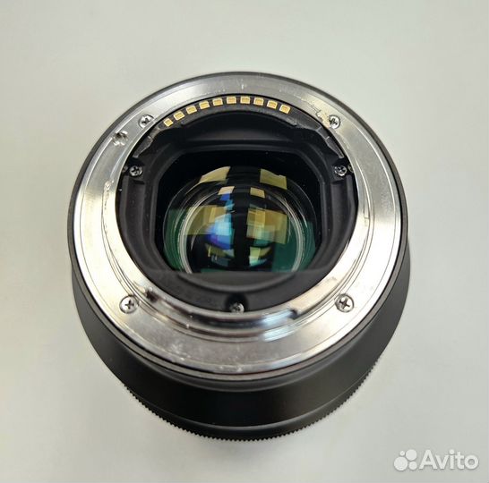 Sony FE 85mm F1.8