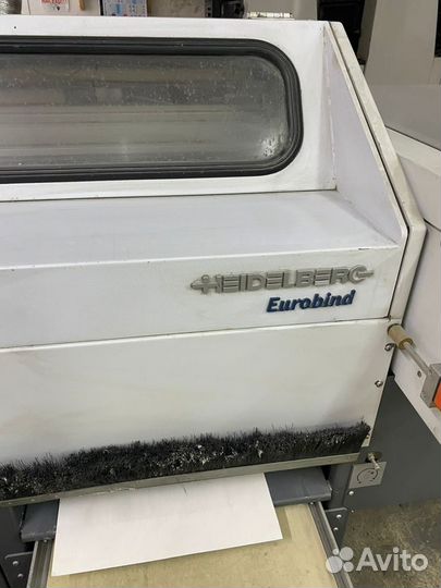 Термоклеевая машина