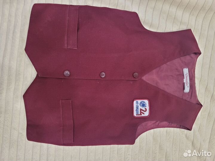 Жилетка для мальчика школьная 128