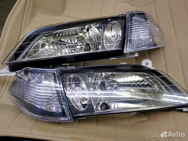 Фара toyota carina215