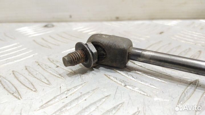 Амортизатор капота Audi A8 D3/Д3 BFM 2006