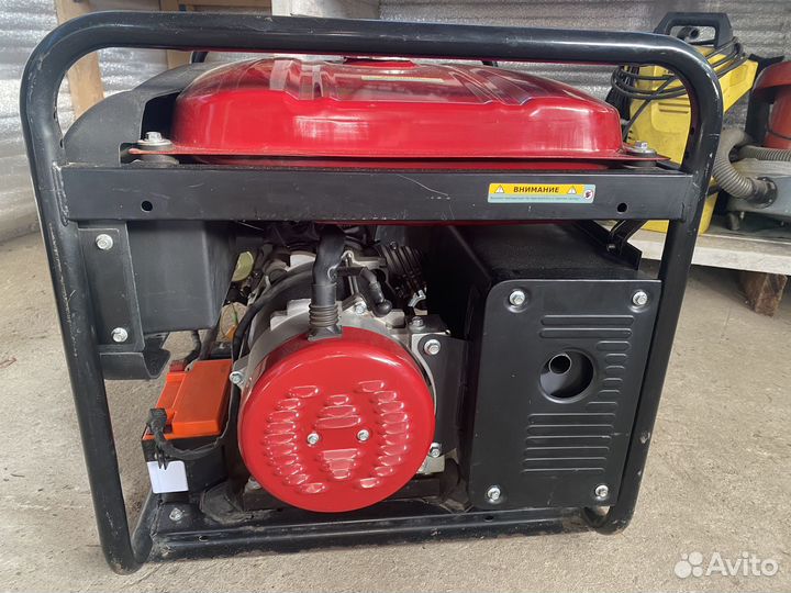 Бензиновый генератор elitech продажа/обмен