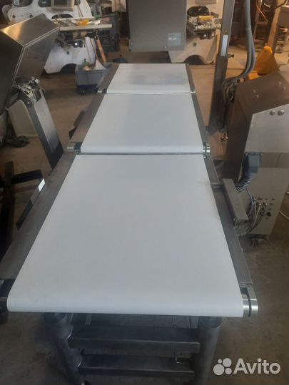 Весовая этикетировочная станция Bizerba GLI