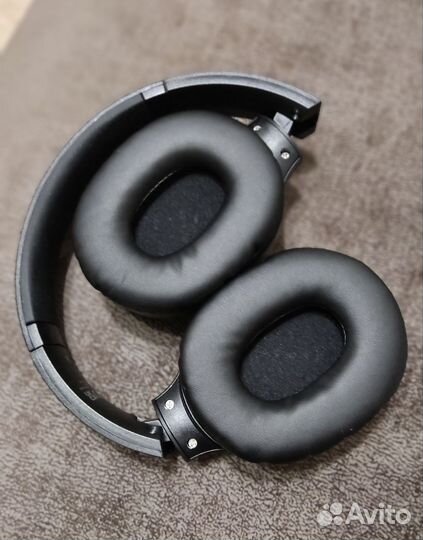 Беспроводные наушники