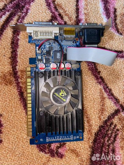 Видеокарта Nvidia GT520 1gb не загружается