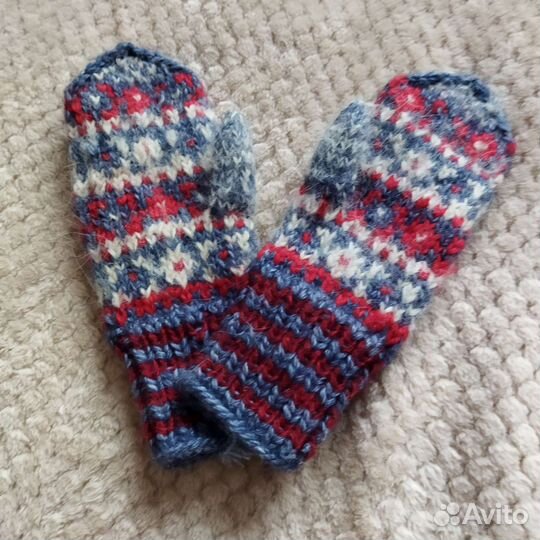 Варежки и носочки из натуральной шерсти