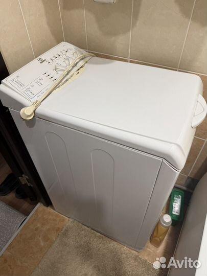 Стиральная машина с вертикальной загрузкой