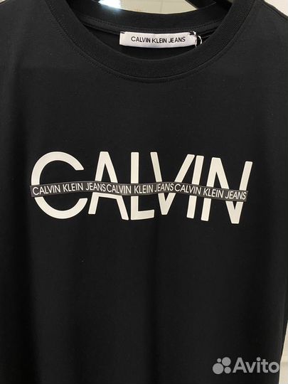 Футболка Calvin Klein