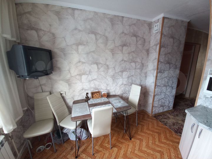 4-к. квартира, 76,6 м², 3/9 эт.