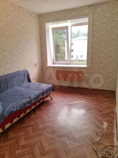 Комната 12,7 м² в 3-к., 2/5 эт.