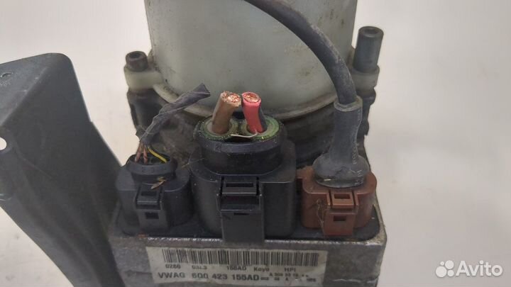 Насос усилителя руля Skoda Fabia, 2003