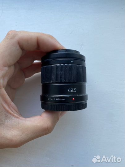 Объектив lumix 42,5 1,7f H-HS043