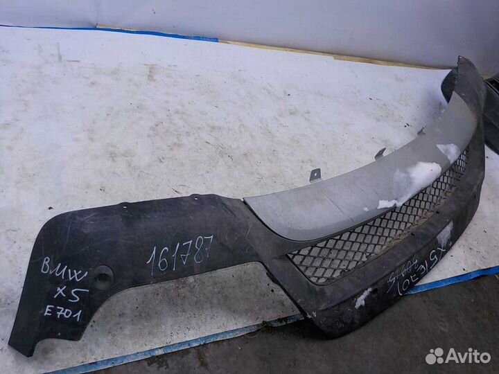 Накладка на передний бампер BMW X5 E70