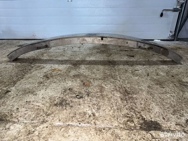 Усилитель бампера передний Mercedes-Benz M-Class