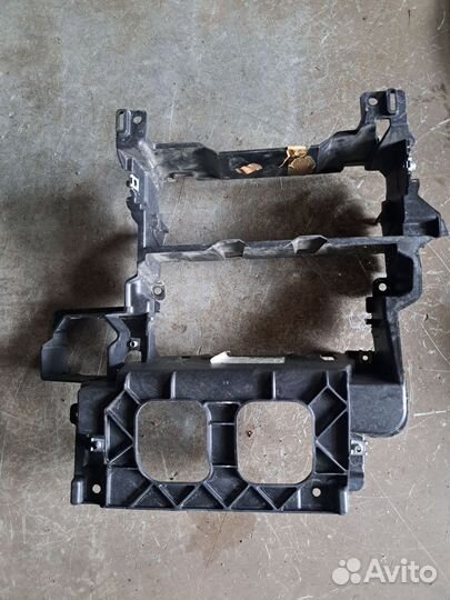 Рамка дефлекторов Audi A6 C6