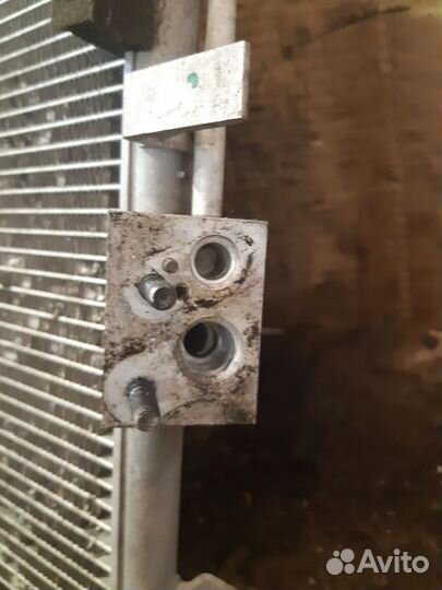 Радиатор кондиционера Hyundai Tucson