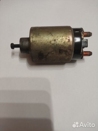 Реле стартера втягивающее