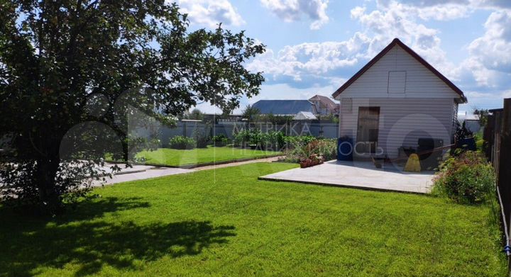 Дом 99,6 м² на участке 8,4 сот.