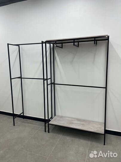Торговое оборудование для магазина одежда