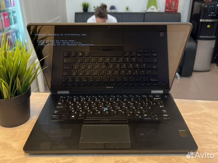 Dell Latitude E7470 i5 8-512Gb