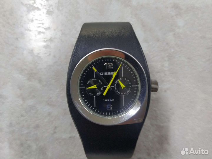 Часы Diesel