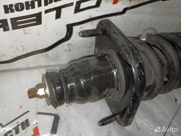 Стойка ходовки honda odyssey RB1 RB2 RB3 RB4 задня