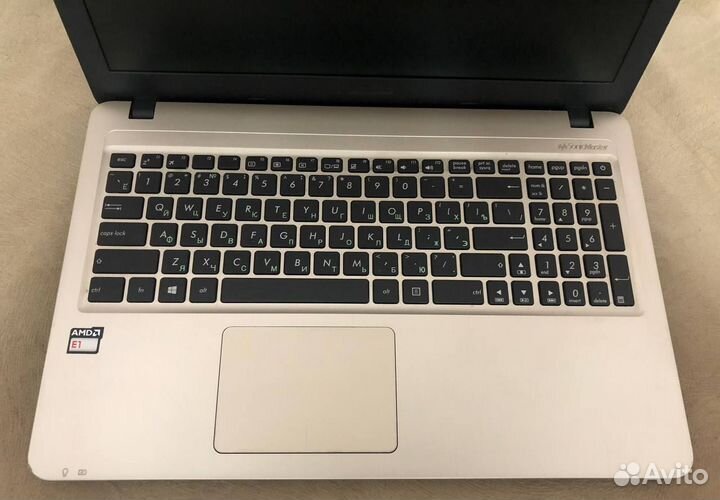 Ноутбук asus Модель X540Y