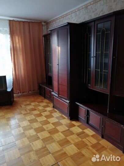 Стенка в гостиную бу