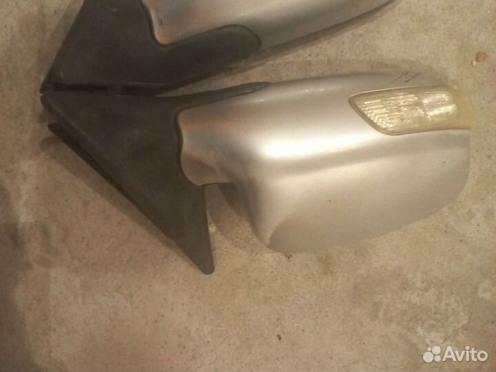 Зеркала с повторителями на Волгу 3102-31105. 2008г