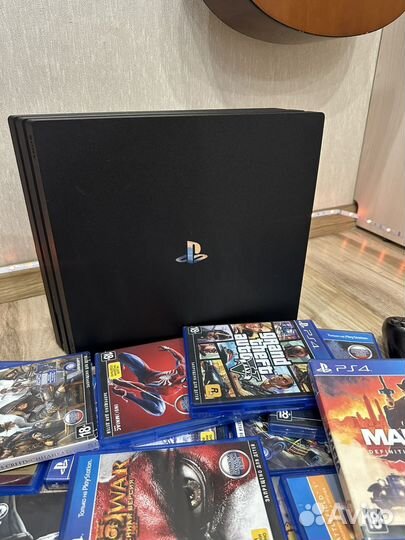 Playstation 4 Pro 1tb Прошитая HEN 11.00