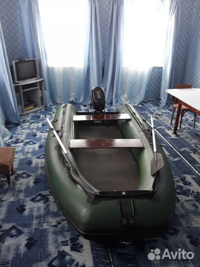 Продам лодку соляр 350