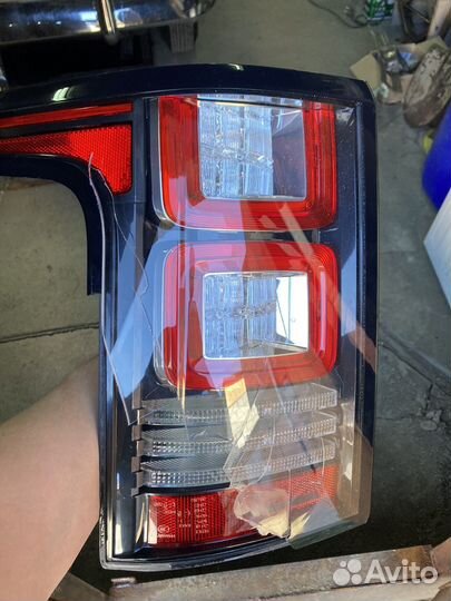 Фонарь задний левый Lend Rover Range Rover, l405