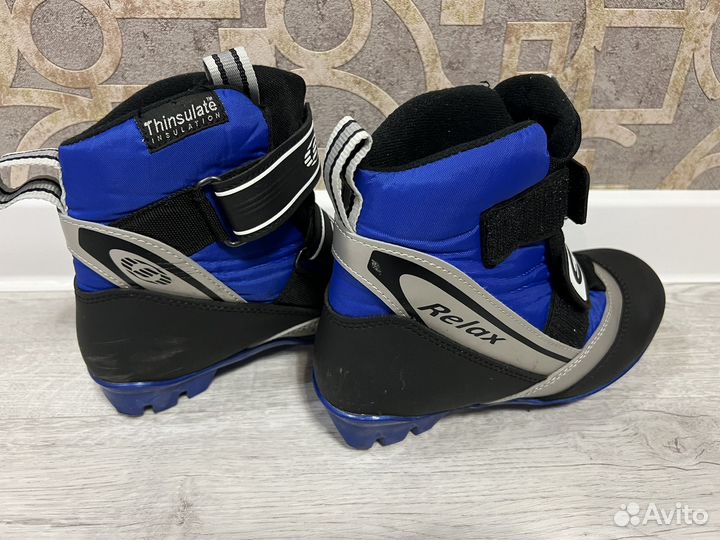Лыжные ботинки
