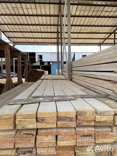 Обрезная доска из ели 25х200х6 по Ростовской обл
