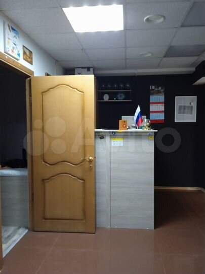 Комната 35 м², 1/5 эт.