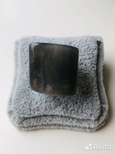 Кольцо из эпоксидной смолы