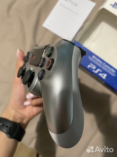 Джойстик Sony PS4