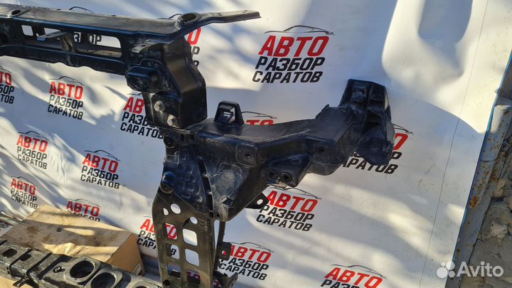 Панель передняя, телевизор Hyundai Santa Fe 3