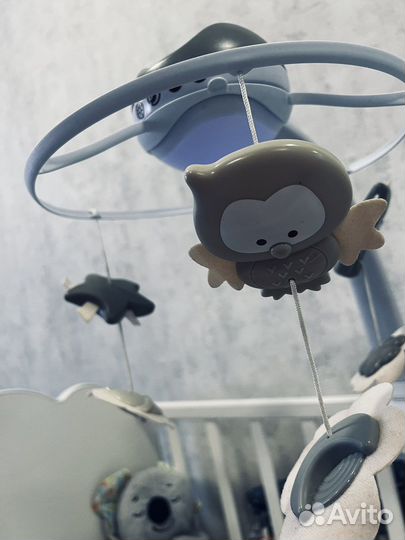 Музыкальный мобиль Infantino