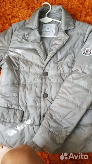 Куртка легкая,Moncler,44 размер