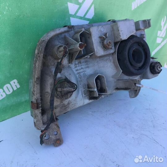 Фара левая Сузуки Гранд Витара