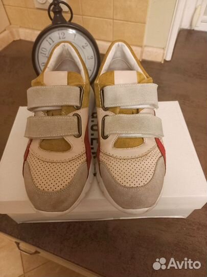 Кроссовки женские 36 размер натуральная кожа