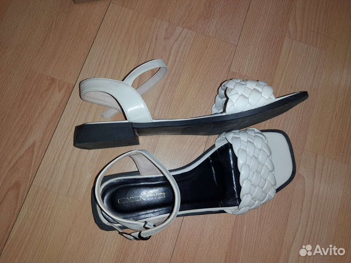 Босоножки