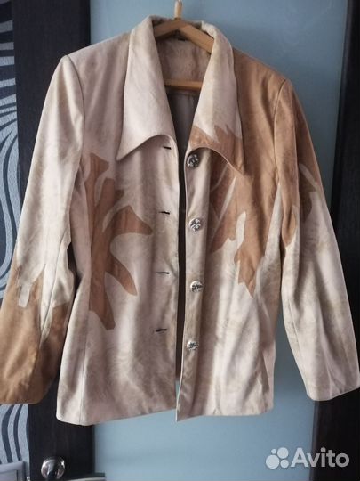 Ветровка 46-48размер.ткань под замшу