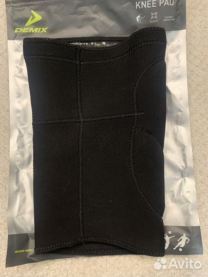 Наколенник Demix
