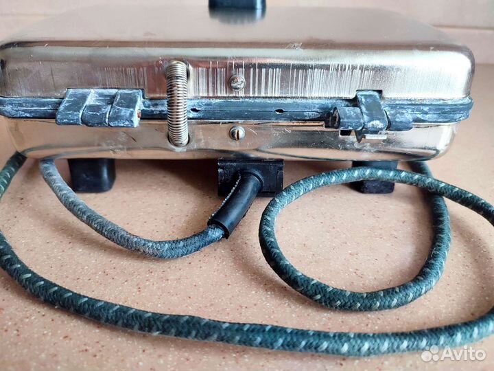 Электровафельница СССР б/у рабочая